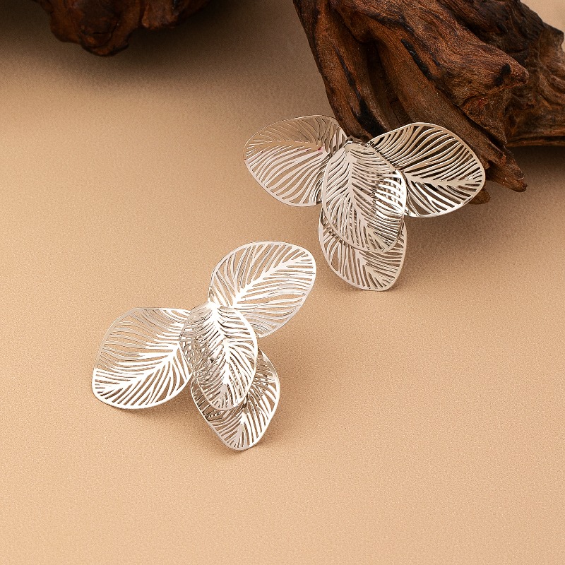 Bohemian Multi-Colored Openwork Leaf Stud Earrings